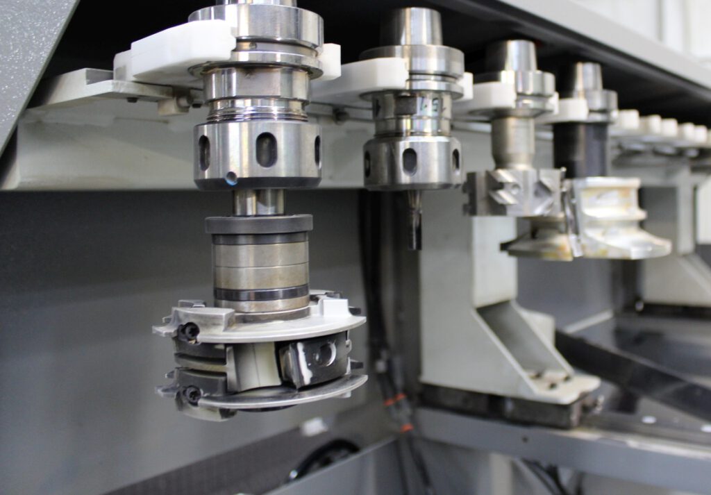 5-Achs CNC Fräsen – Tischlerei Lipsewers